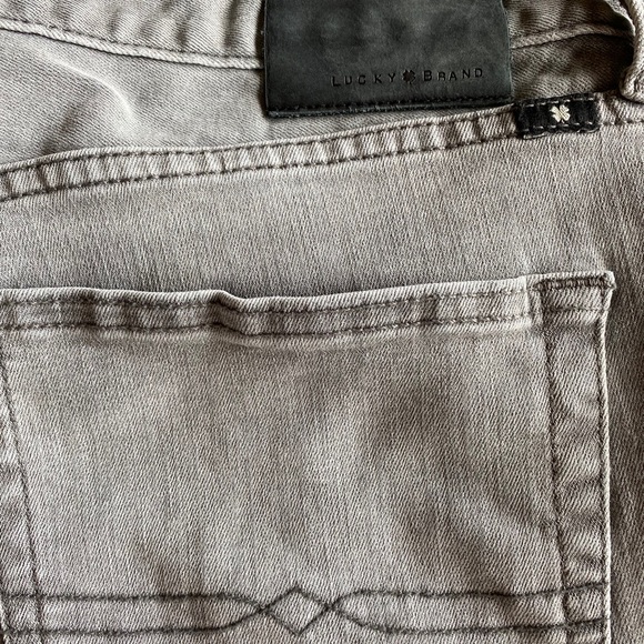 Lucky Jeans, Heritage Slim Style in gray denim - Picture 7 of 7